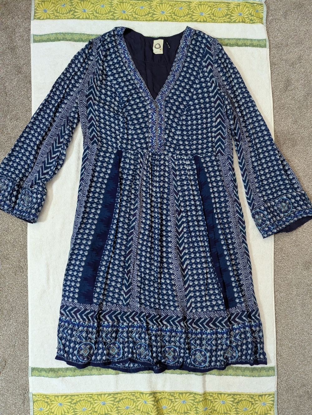 Akemi + Kin Anthropologie Dress sz XS Rozalin Blue Batik Embroidered Shift Boho